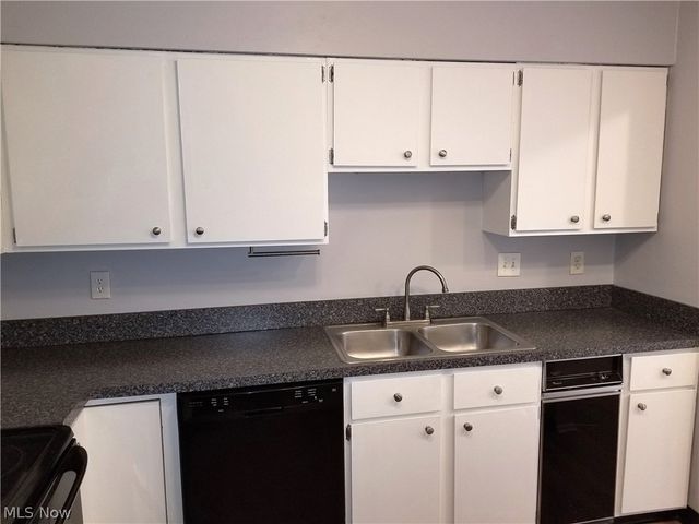 1217 W River Road N D1, Elyria, OH 44035