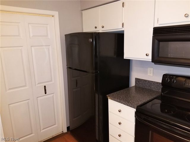 1217 W River Road N D1, Elyria, OH 44035