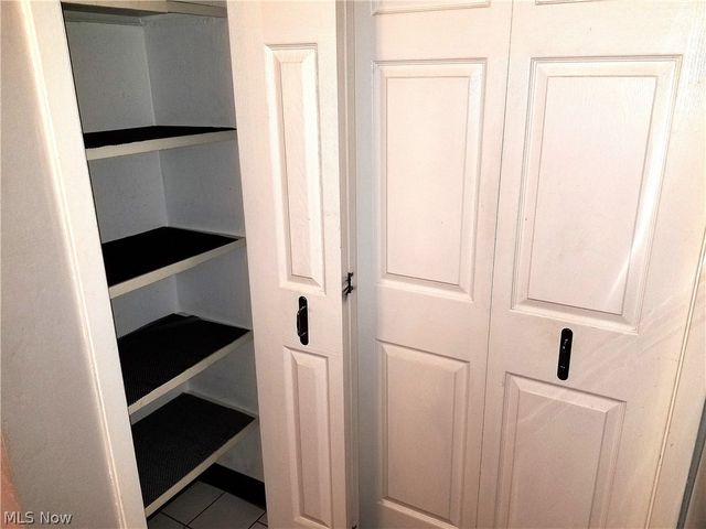 1217 W River Road N D1, Elyria, OH 44035