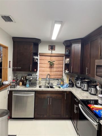 20125 SW 106th Ave, Cutler Bay, FL 33189