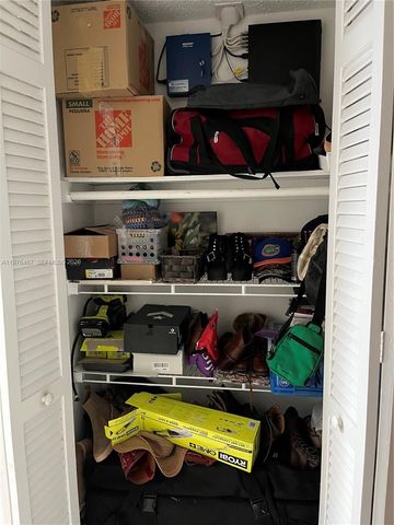 20125 SW 106th Ave, Cutler Bay, FL 33189