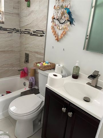 20125 SW 106th Ave, Cutler Bay, FL 33189