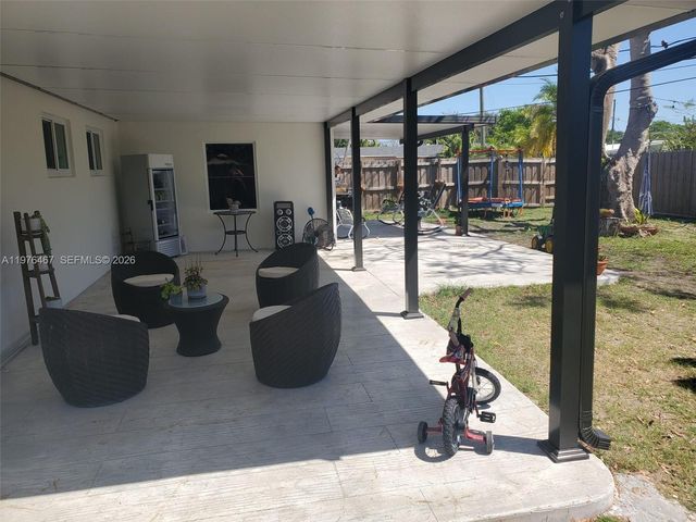 20125 SW 106th Ave, Cutler Bay, FL 33189