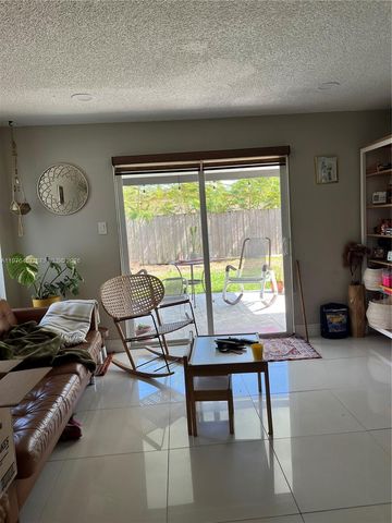 20125 SW 106th Ave, Cutler Bay, FL 33189