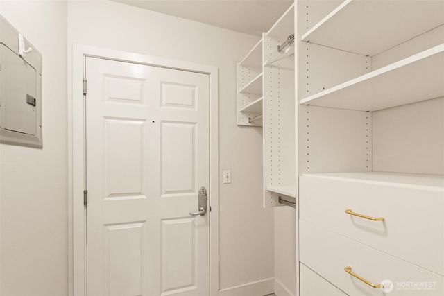 123 Queen Anne Avenue N #305, Seattle, WA 98109