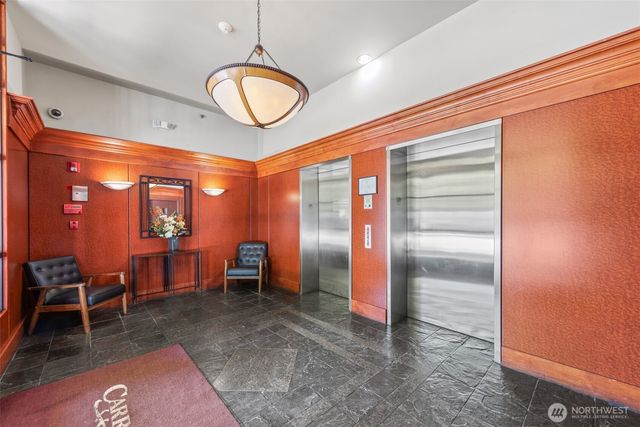 123 Queen Anne Avenue N #305, Seattle, WA 98109