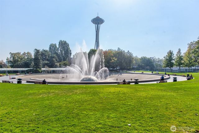 123 Queen Anne Avenue N #305, Seattle, WA 98109