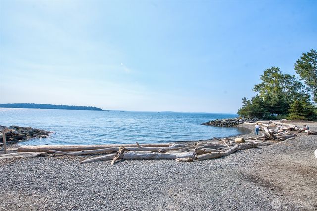 123 Queen Anne Avenue N #305, Seattle, WA 98109