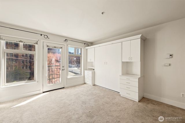123 Queen Anne Avenue N #305, Seattle, WA 98109