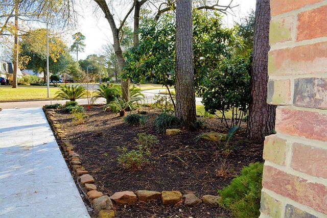 8303 Acapulco Cove Drive, Humble, TX 77346