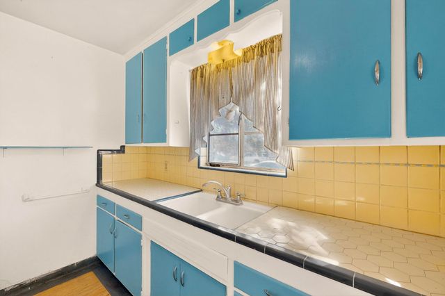 3705 Campus Boulevard NE, Albuquerque, NM 87106