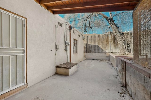 3705 Campus Boulevard NE, Albuquerque, NM 87106