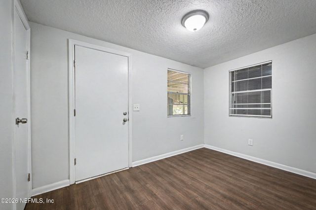 8897 BRONSON Lane, Jacksonville, FL 32219