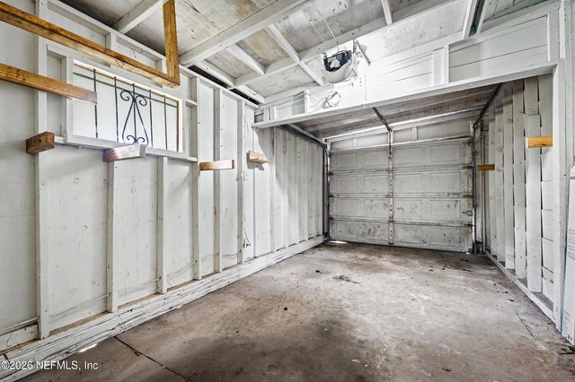 8897 BRONSON Lane, Jacksonville, FL 32219