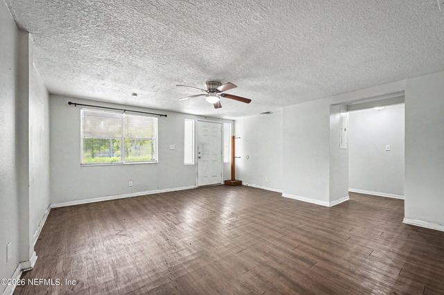 8897 BRONSON Lane, Jacksonville, FL 32219