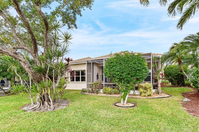 8672 Via Avellino, Lake Worth, FL 33467
