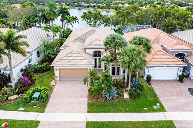 8672 Via Avellino, Lake Worth, FL 33467