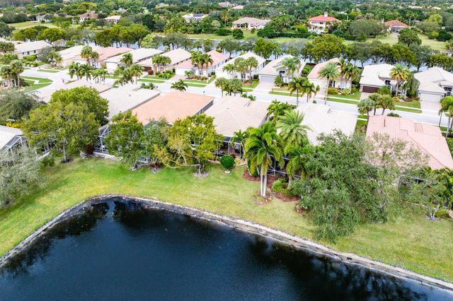 8672 Via Avellino, Lake Worth, FL 33467