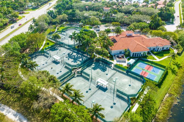 8672 Via Avellino, Lake Worth, FL 33467
