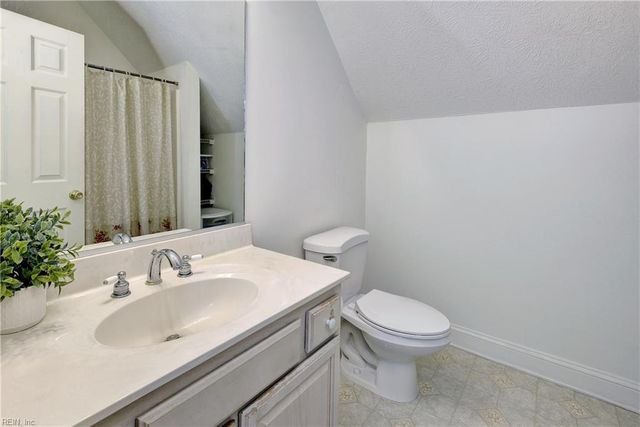 3780 Captain Wynne DR, Williamsburg, VA 23185