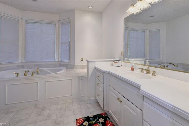 3780 Captain Wynne DR, Williamsburg, VA 23185
