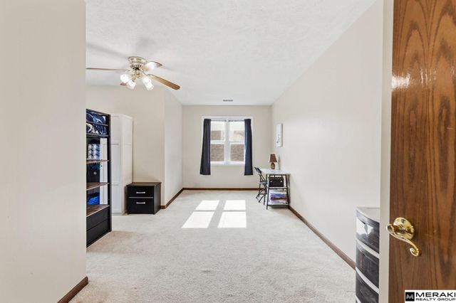 10573 Curtis Avenue, Omaha, NE 68134