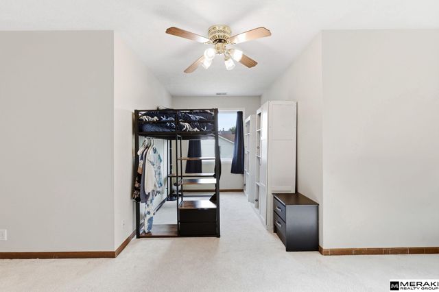 10573 Curtis Avenue, Omaha, NE 68134