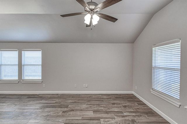 3313 Mount Nebo Drive, Yukon, OK 73099