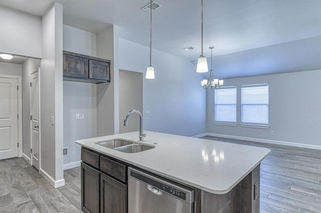 3313 Mount Nebo Drive, Yukon, OK 73099