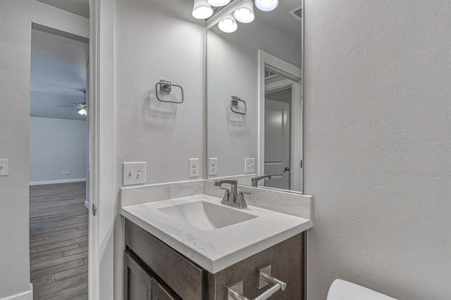 3313 Mount Nebo Drive, Yukon, OK 73099