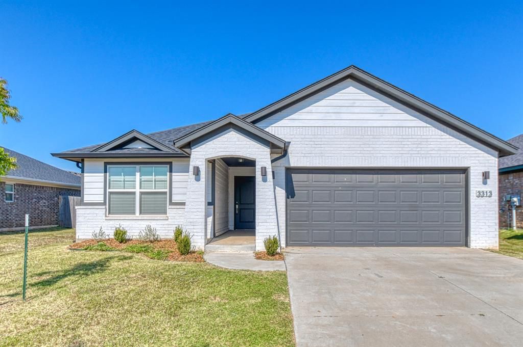 3313 Mount Nebo Drive, Yukon, OK 73099