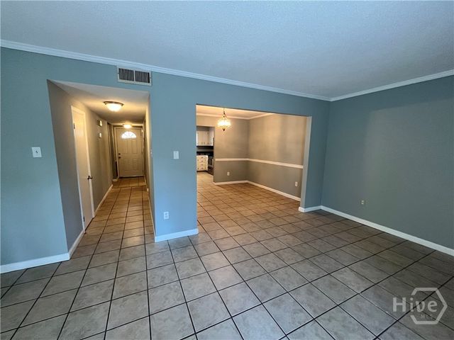 527 Tibet Avenue 3, Savannah, GA 31406