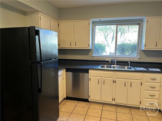 527 Tibet Avenue 3, Savannah, GA 31406