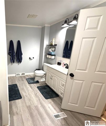 48 Pound Street, Lockport City, NY 14094