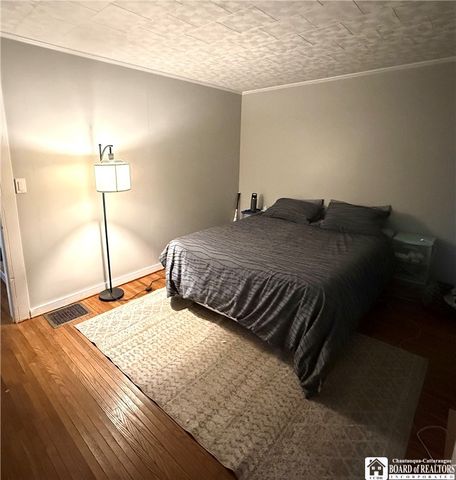 48 Pound Street, Lockport City, NY 14094