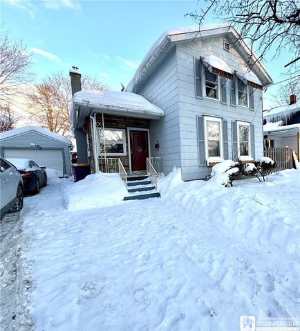 48 Pound Street, Lockport City, NY 14094