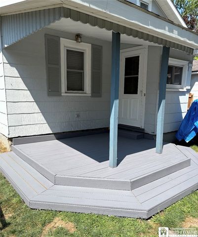 48 Pound Street, Lockport City, NY 14094