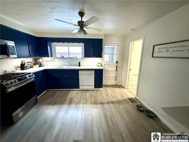 48 Pound Street, Lockport City, NY 14094