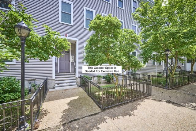 9 Mullins Ct. D, Cambridge, MA 02141