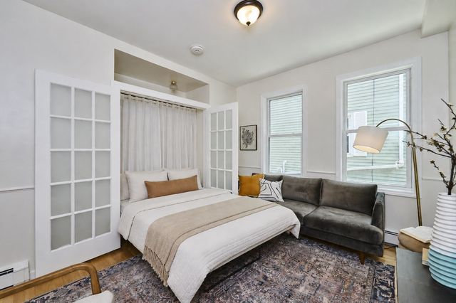 9 Mullins Ct. D, Cambridge, MA 02141