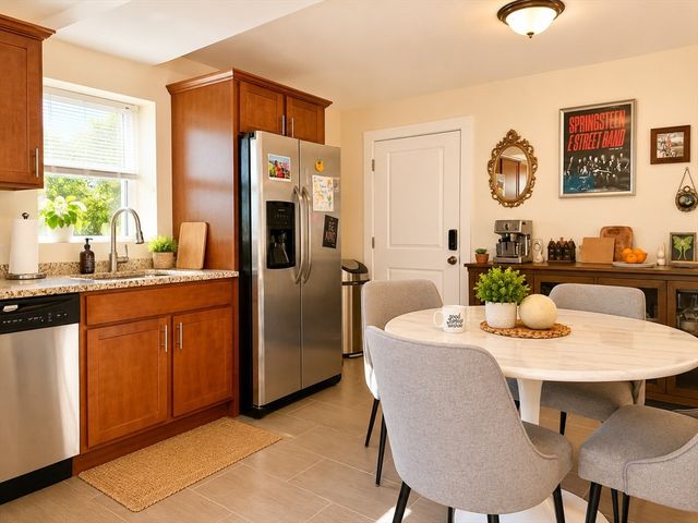 11 Forrester St 2, Salem, MA 01970