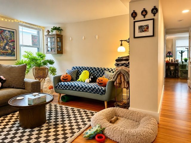 11 Forrester St 2, Salem, MA 01970