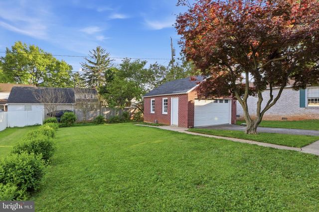 1920 ORANGE ST, York, PA 17404