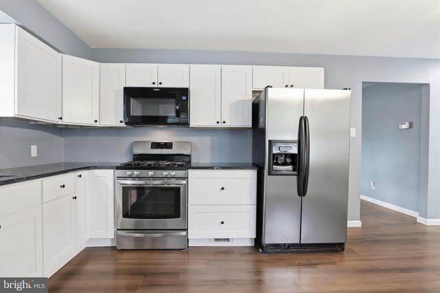 1920 ORANGE ST, York, PA 17404