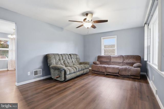 1920 ORANGE ST, York, PA 17404