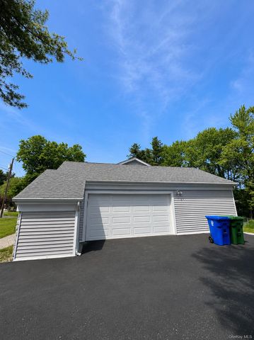 6 Kennedy Terrace, Middletown, NY 10940