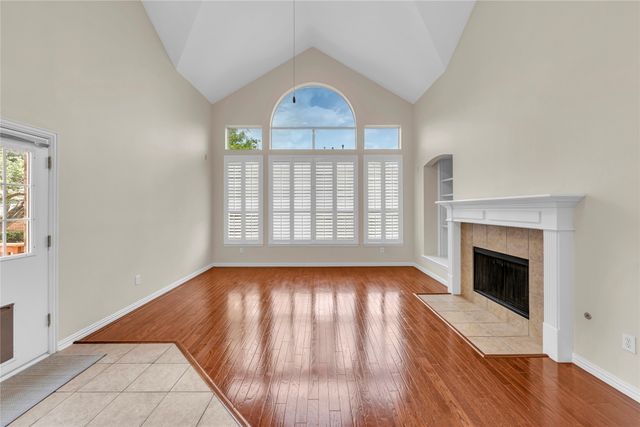 3920 Autumn Lane, Bedford, TX 76021