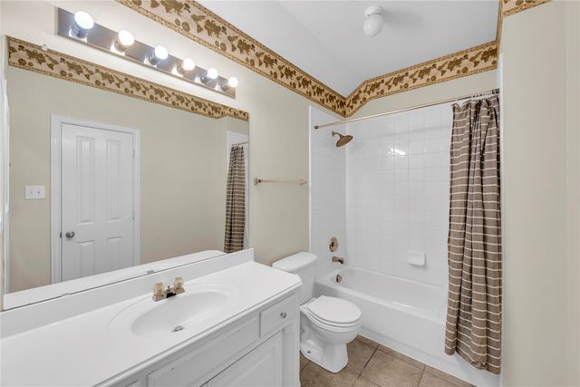 3920 Autumn Lane, Bedford, TX 76021