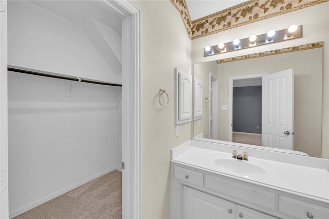 3920 Autumn Lane, Bedford, TX 76021