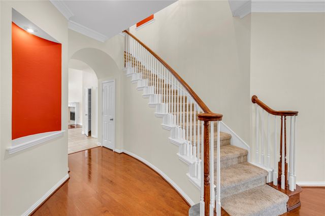 3920 Autumn Lane, Bedford, TX 76021